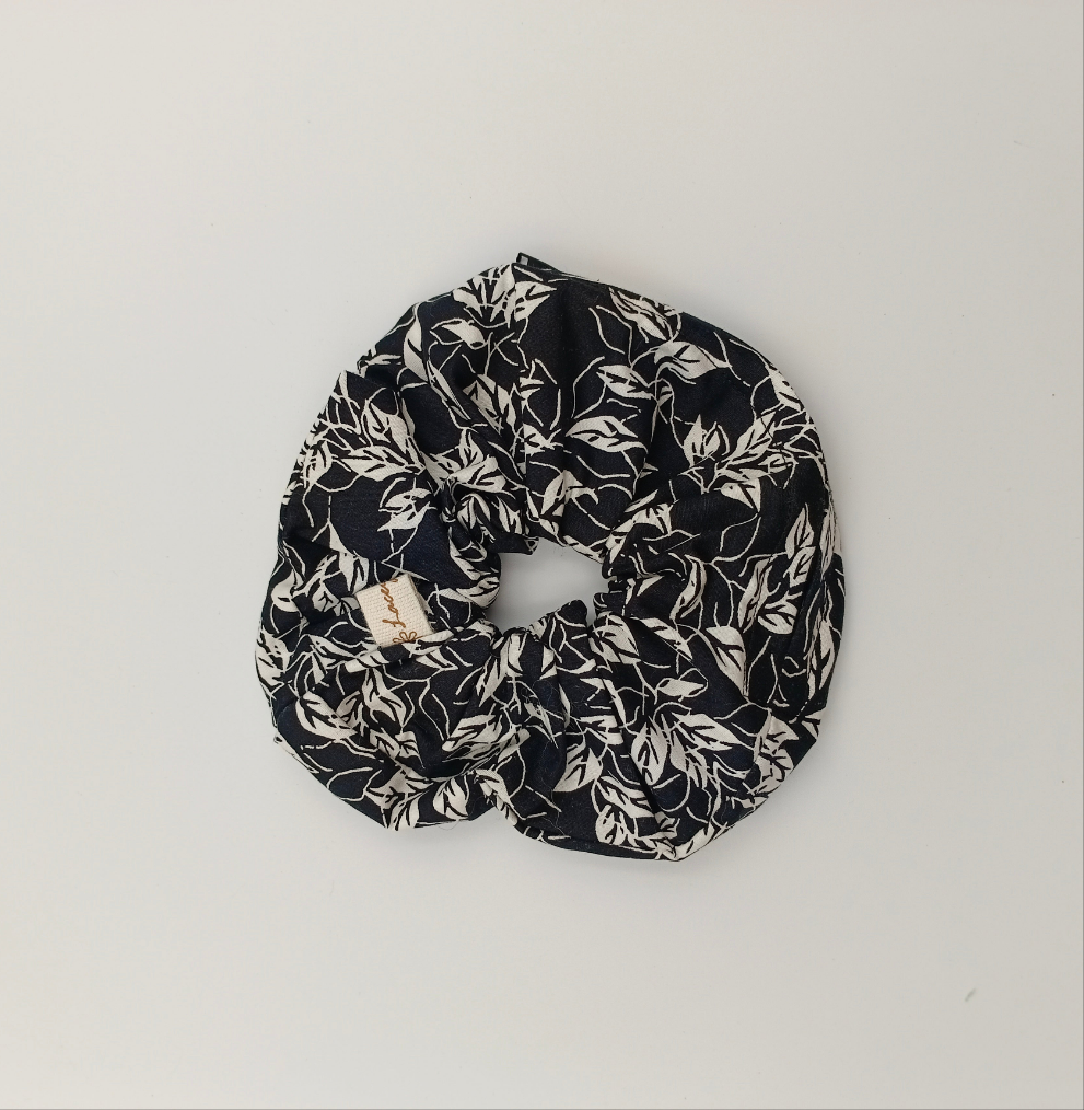 Black and white floral Secret Scrunchie